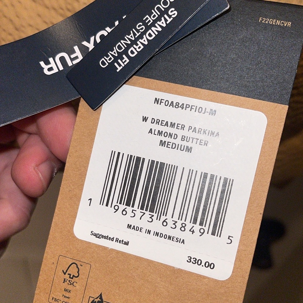 ❗️NWT $330 wmns NORTHFACE❗️ - Picture 7 of 8